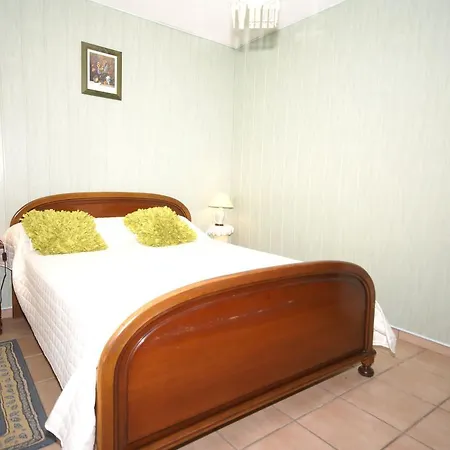 Holiday home Beautiful In Saint Pons Berzeme
